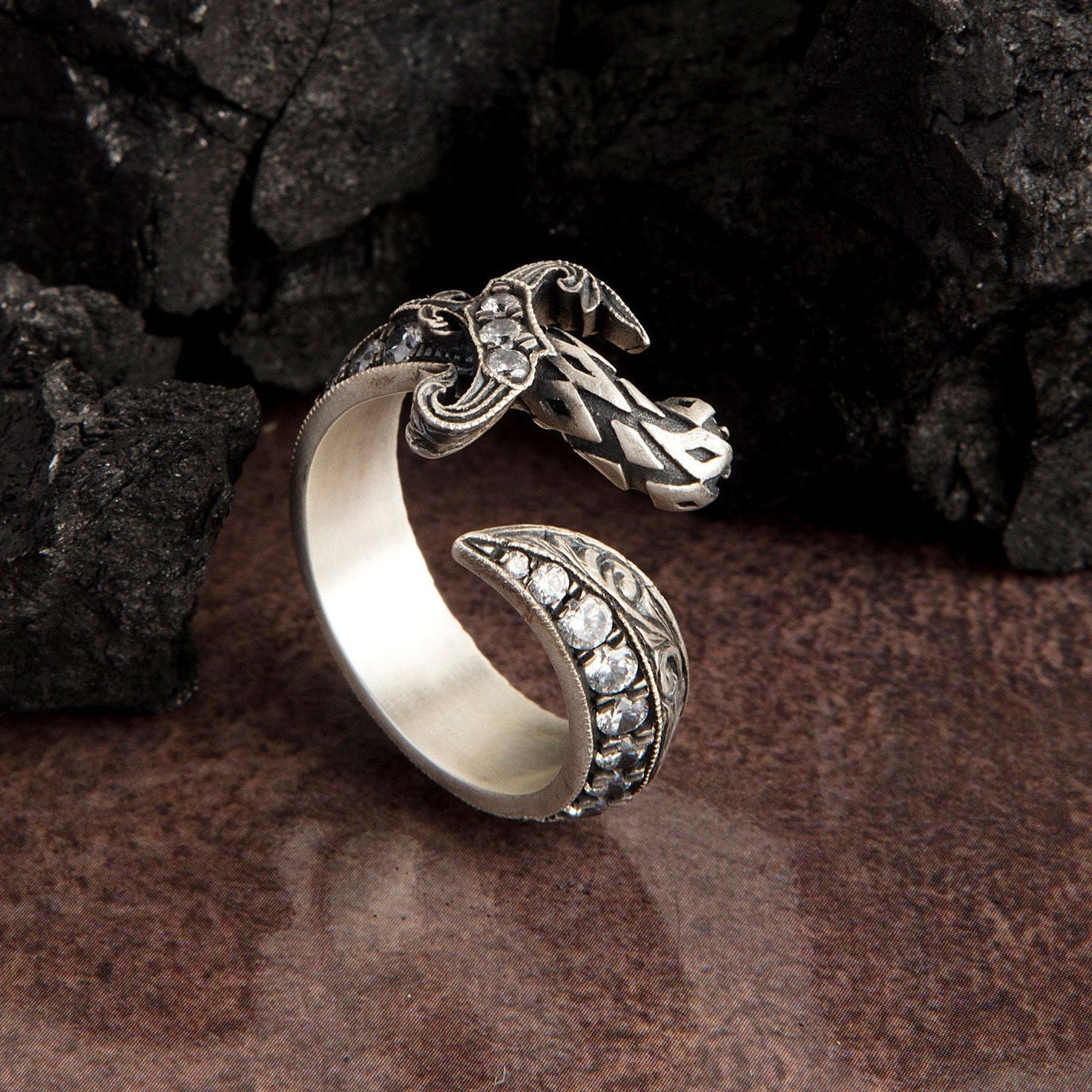 Sterling Silver Sword Ring, Handmade Engraved Man Ring, Gift For Man, Men's Wedding Bands, Men's Diamond Ring, Unique Gift For Father's Day