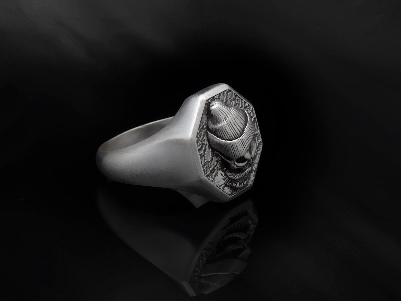 Sterling Silver Unique Skull Ring, Men's Statement Rings, Skull Ring For Bikers, Birthday Gift for Boyfriends, Unique Gift For Father's Day