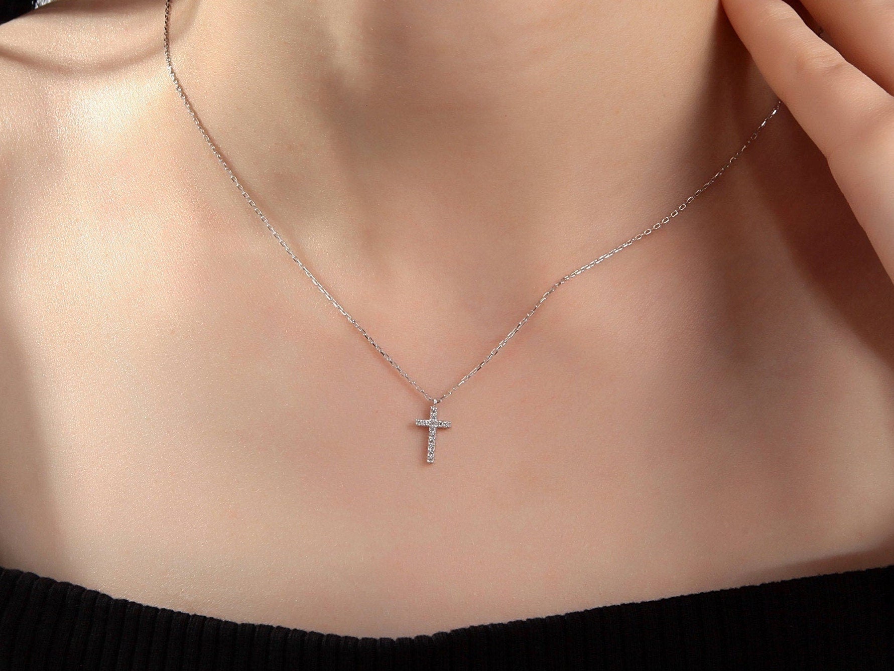 Zircon Diamond Cross Necklace For Women, Gift For Mothers, 14K Gold Cross Necklace, Birthday Gift, Religious Jewelry, Gift For Mothers Day