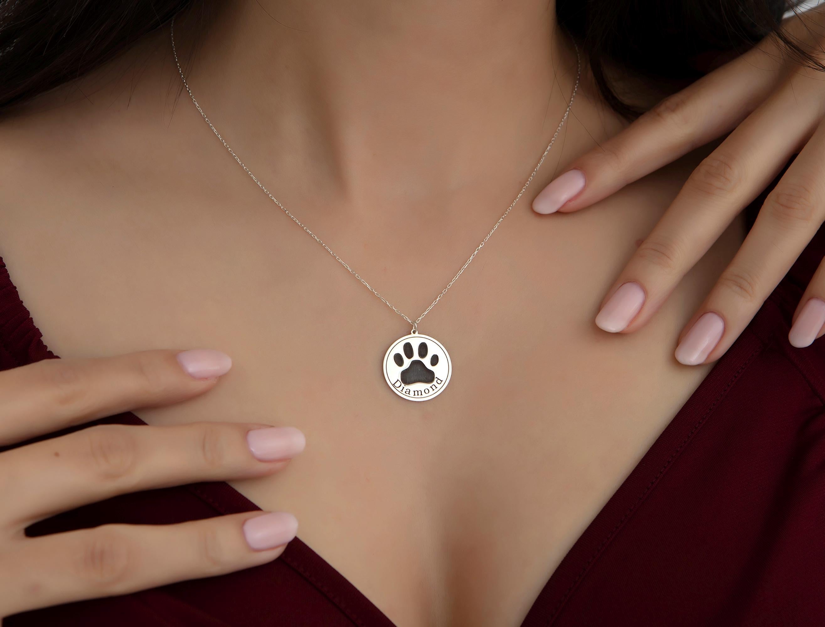 Silver Pet Name Necklace, Gift For Pet Mothers, Pet Paw Name Pendant, Birthday Gift For Pet Moms, Gift For Pet Lover, Gift For Mothers Day