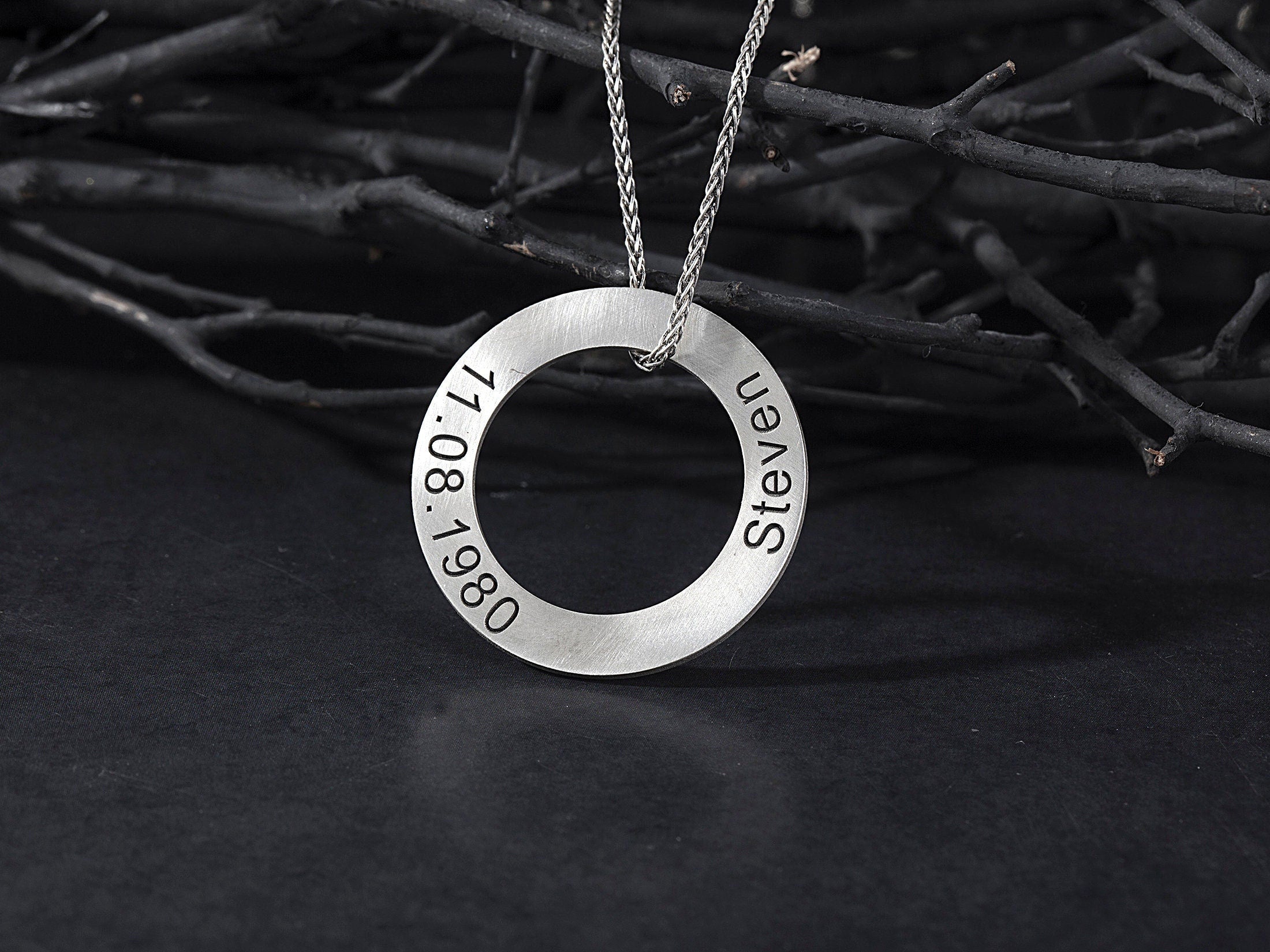 Personalized Name Necklace For Men's, Circle Pendants For Man, Customized Family Silver Necklace For Fathers, Unique Gift For Father's Day