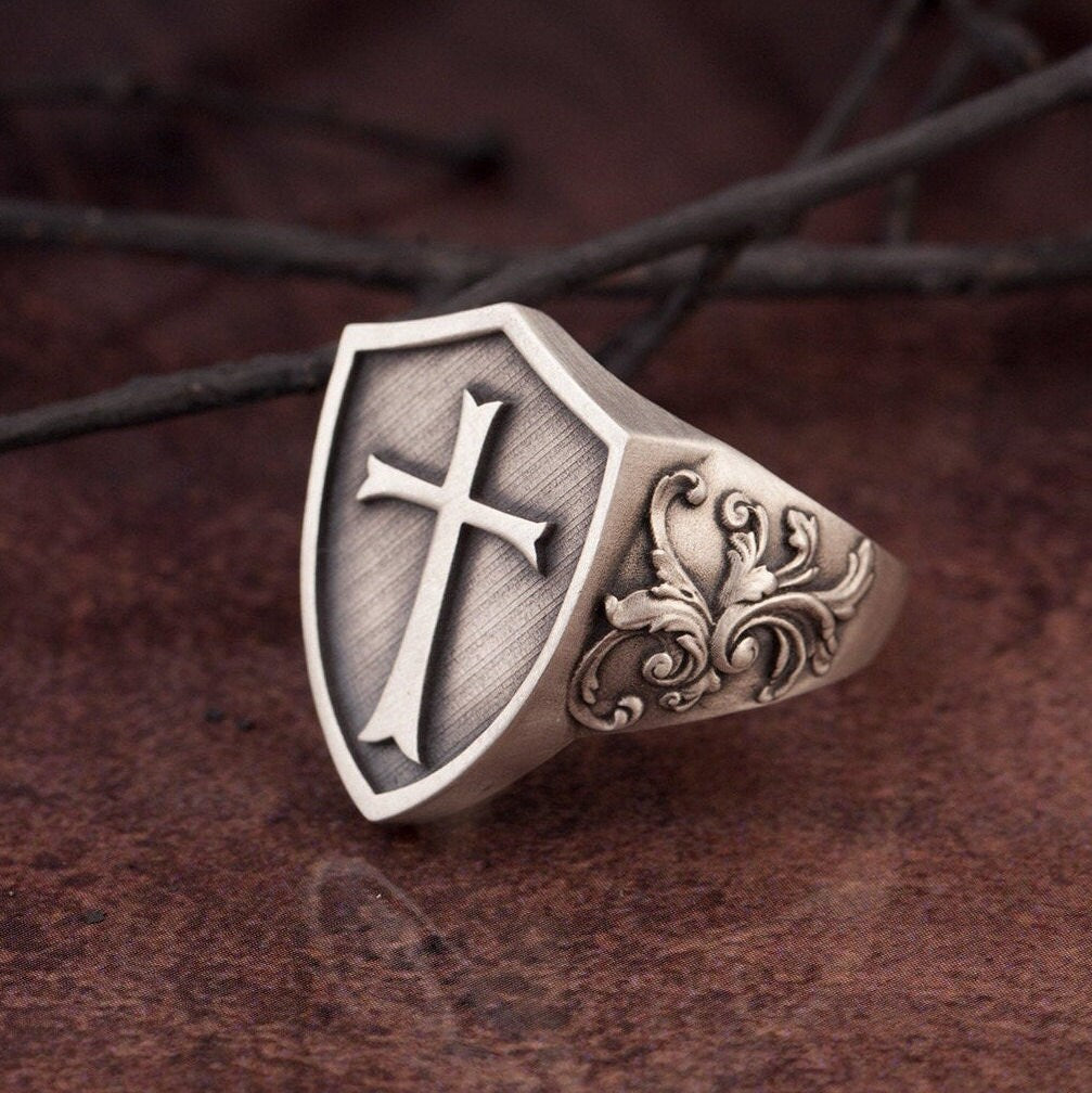 Silver Cross Ring, Men's Signet Ring, Christian Rings, Religious Rings, Religious Men Jewelry, Crucifix Rings, Unique Gift For Father's Day